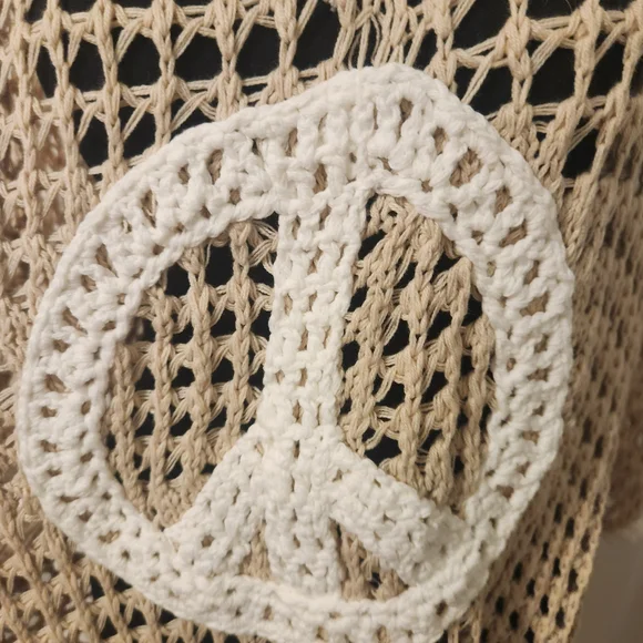 POL Tan and Cream Knit Poncho - Picture 2 of 4